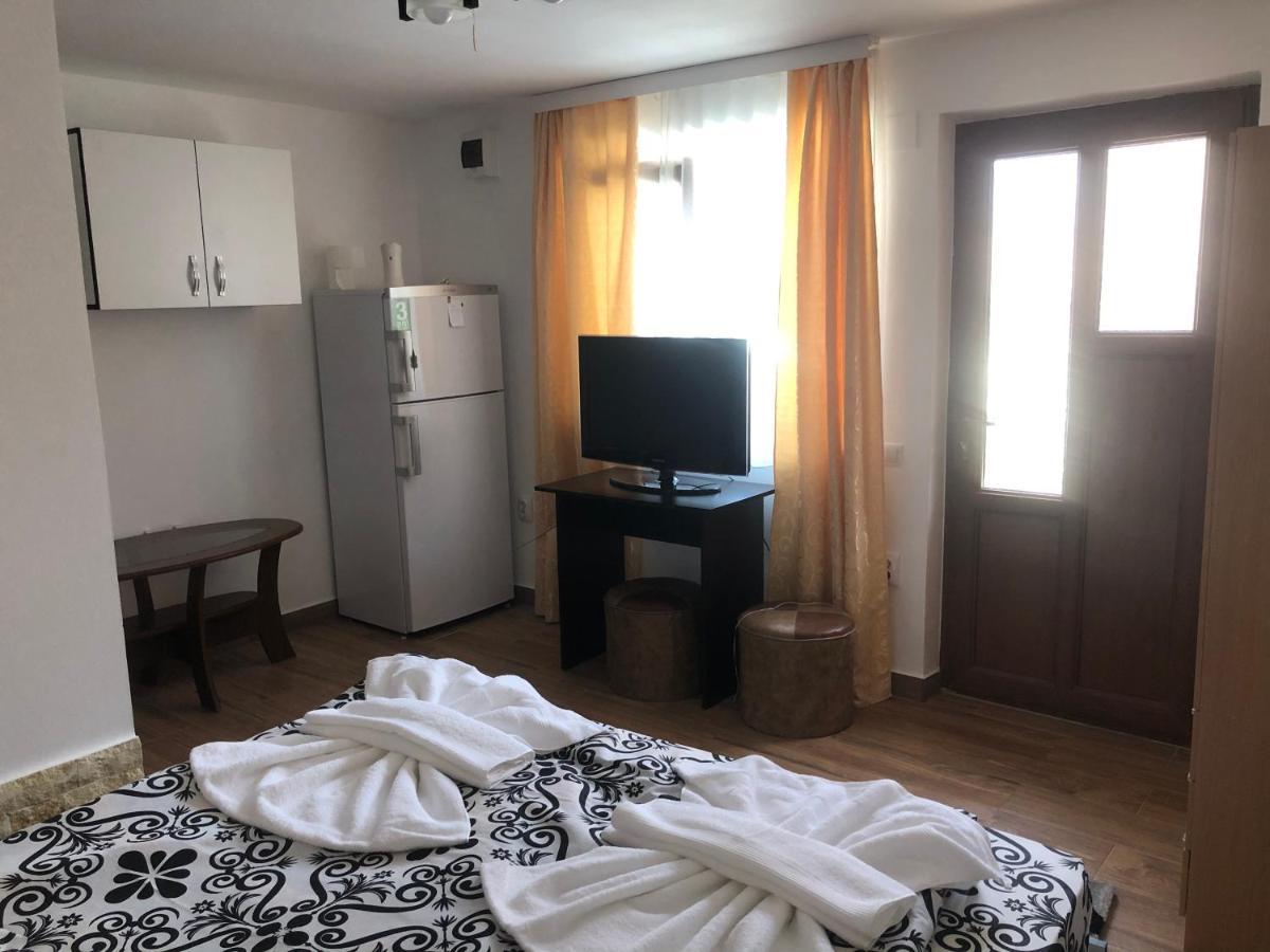 Casa Flori Ξενοδοχείο Călimăneşti Εξωτερικό φωτογραφία